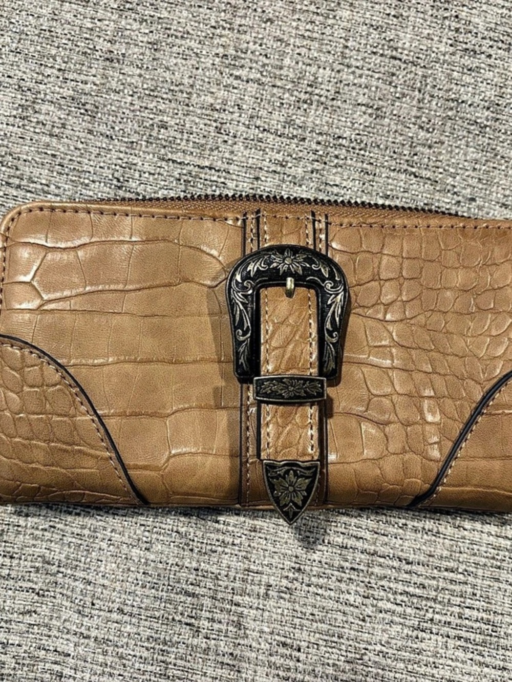 Jessica Simpson Daphne Zip Around Wallet Croco Embossed in Brown